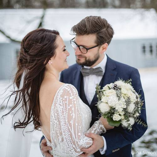 Winterhochzeit in Kloster Holzen.