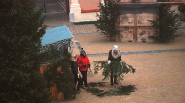 Tannenzweige, Christbaumkugeln..., Bild 1/1